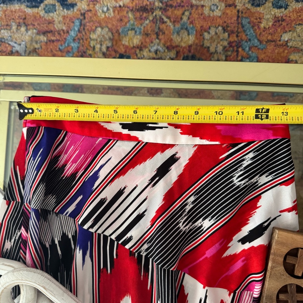 π Karen Millen Abstract Print Midi Skirt β NWT (Size 4 US / 8 UK) $90 - Picture 12 of 12